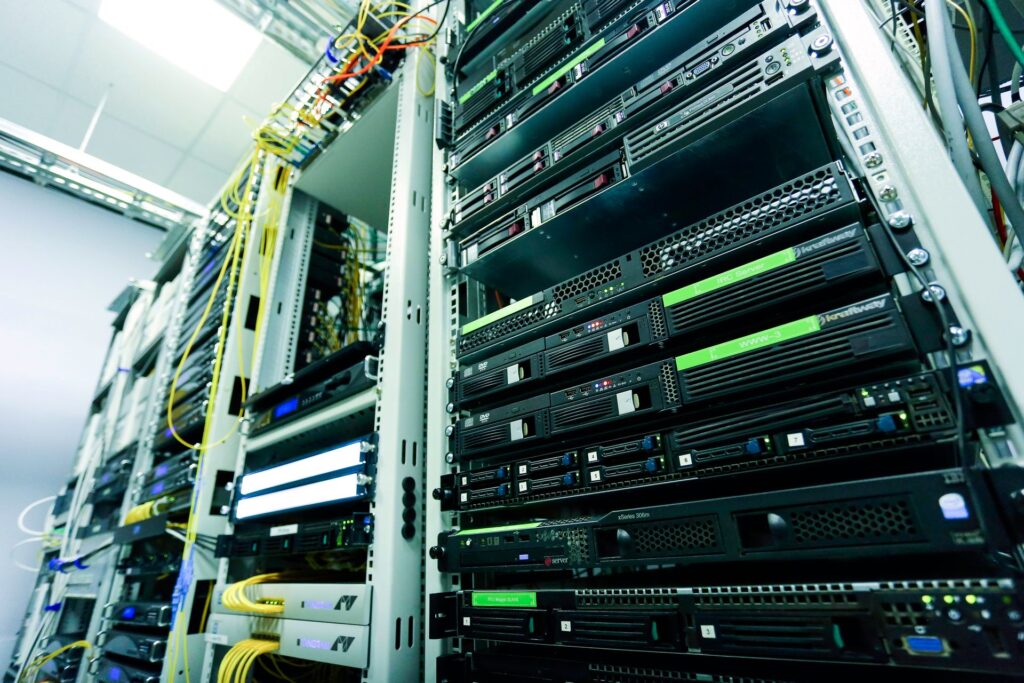 Equipos de infraestructura en un rack
